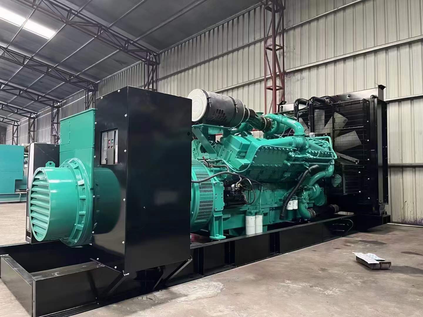内蒙古如何降低 800kW 柴油发电机输出电流的波动？